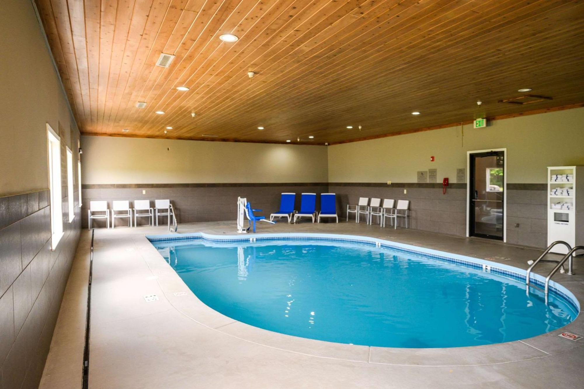Country Inn & Suites By Radisson, Greenfield, In Eksteriør billede